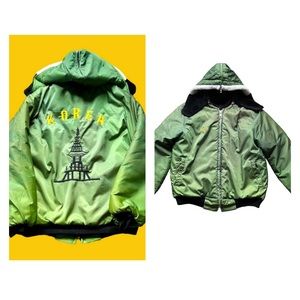 Vintage Korea Souvenir Puffer Jacket with Hood